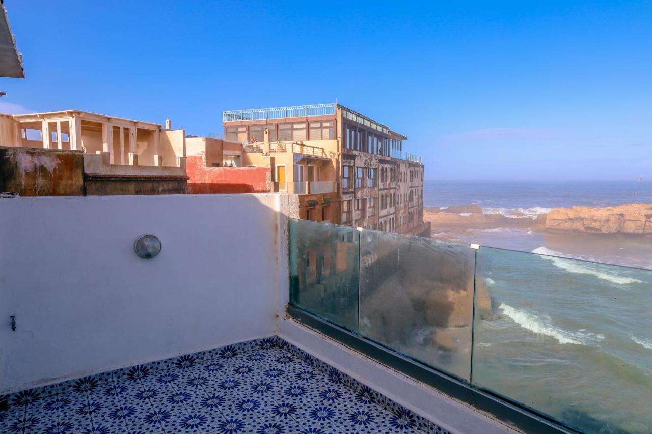 Апартаменти Studio Pied Dans L'Eau Ес-Сувейра Екстер'єр фото