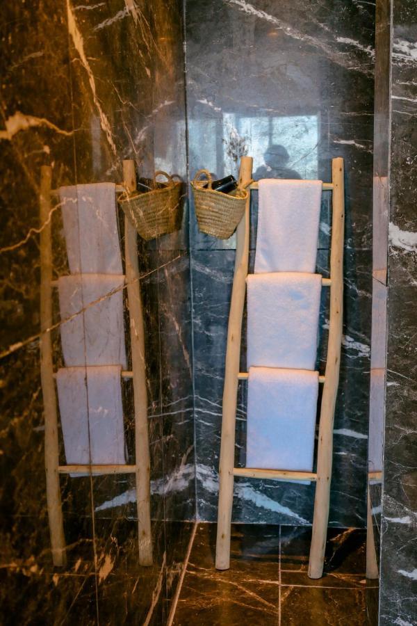 Апартаменти Studio Pied Dans L'Eau Ес-Сувейра Екстер'єр фото